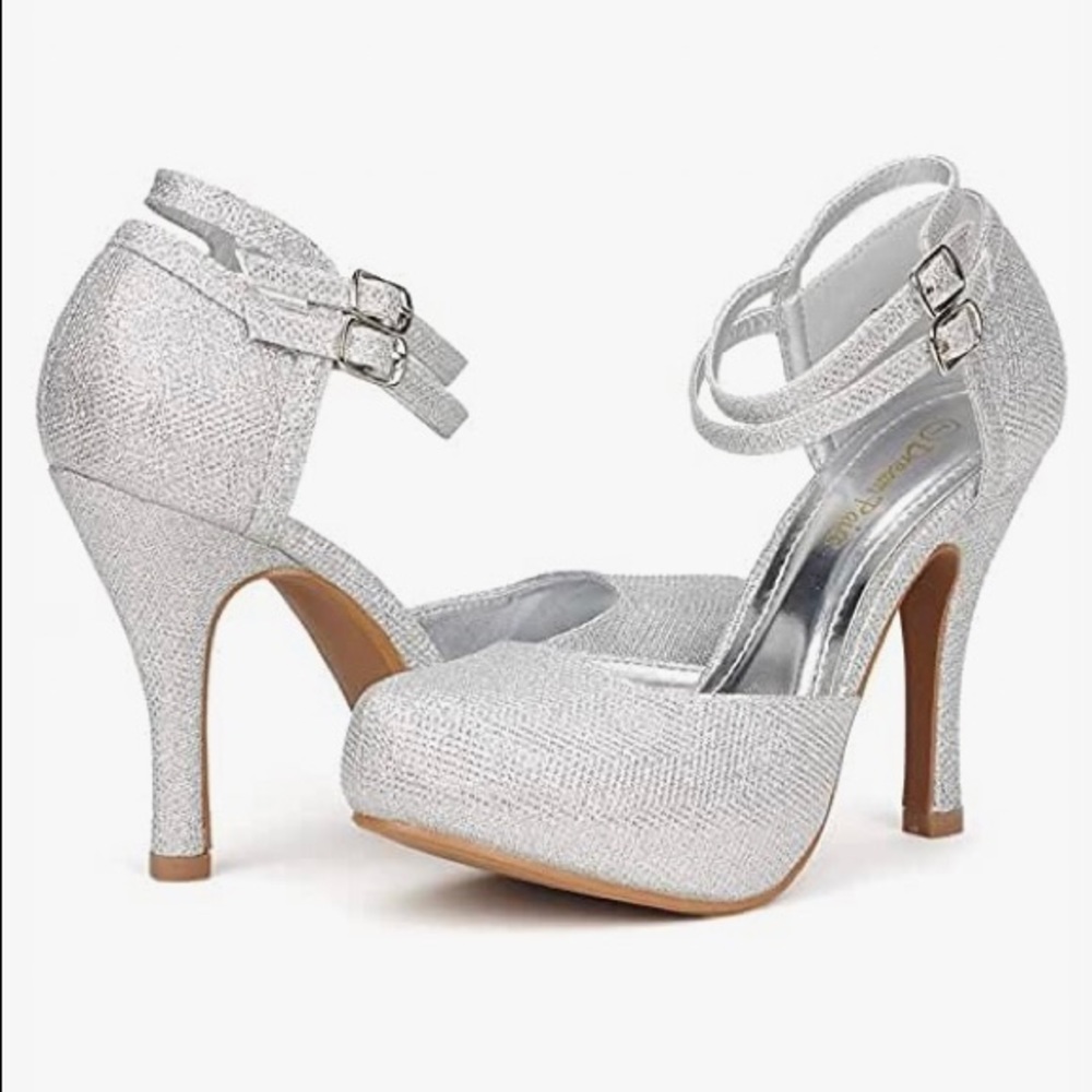 Silver shoes(4in heel)